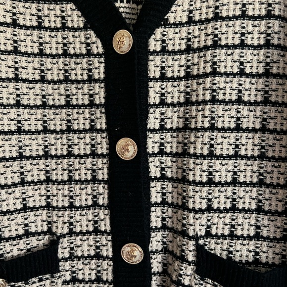 VICI oversized cardigan/sweater - Picture 5 of 8